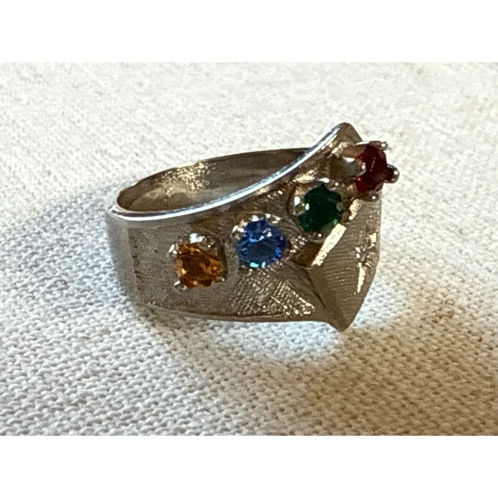 Vintage Brass Mothers Ring Family Birthstone‎ Rhinestone Starburst Textured Band